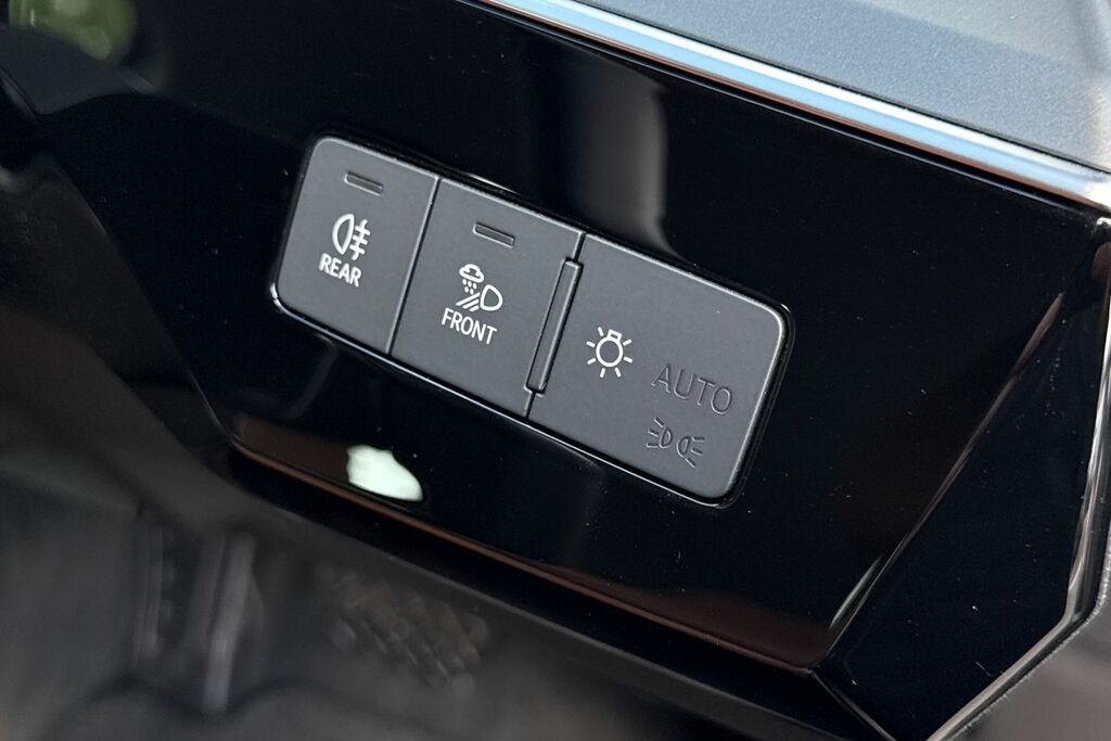 Audi Q8 e tron Sportback S Line 50 E-tron Quattro 250,00 Kw Black #43
