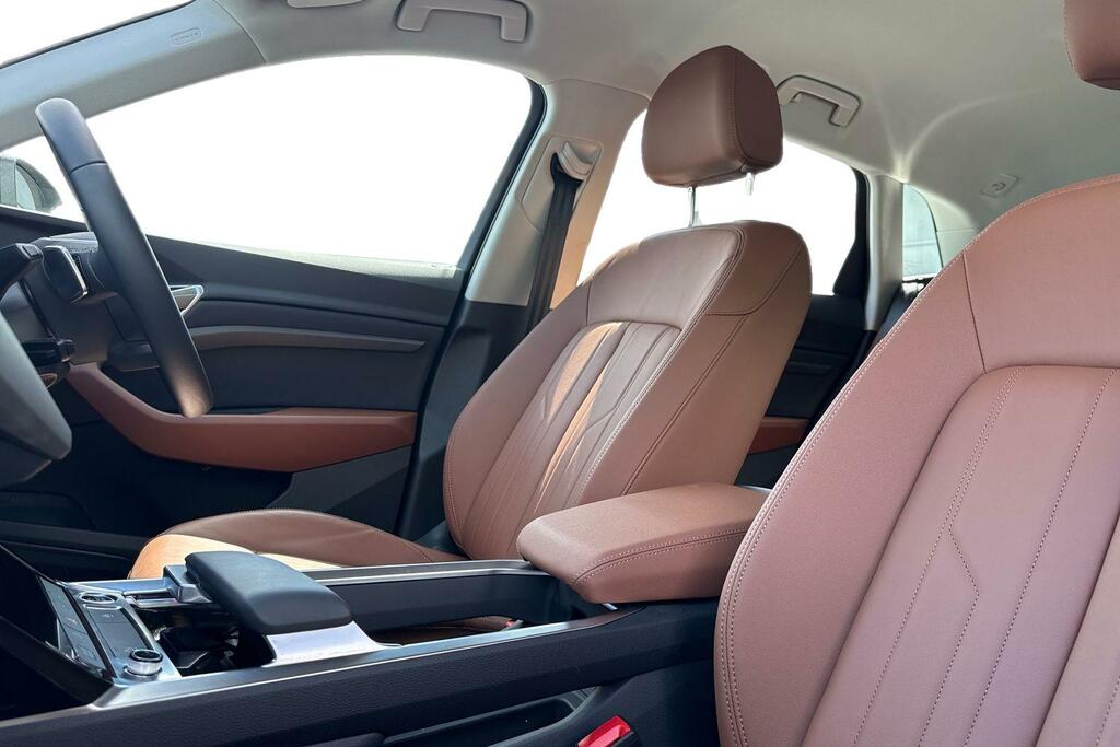 Audi Q8 e tron Sportback S Line 50 E-tron Quattro 250,00 Kw Black #15