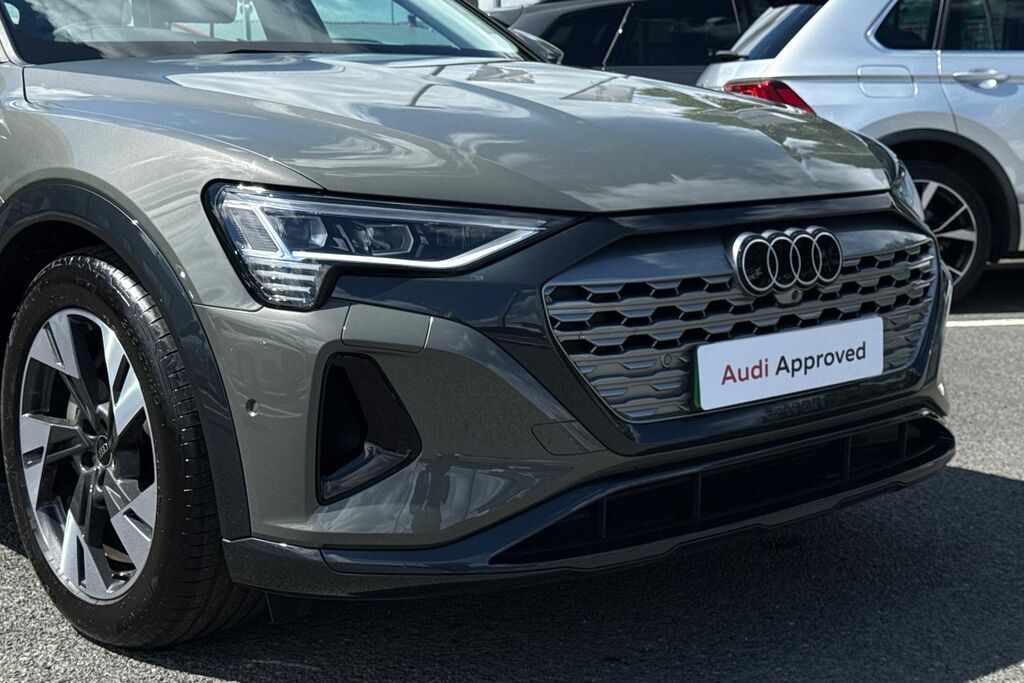 Audi Q8 e tron Sportback S Line 50 E-tron Quattro 250,00 Kw Black #26