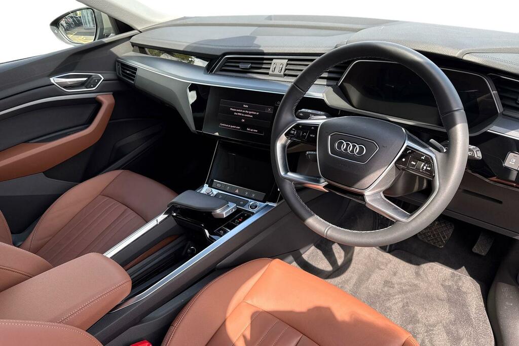 Audi Q8 e tron Sportback S Line 50 E-tron Quattro 250,00 Kw Black #13