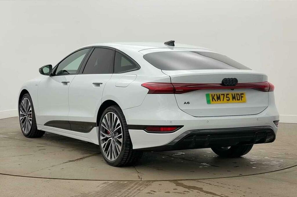 Audi A6 Edition 1 E-tron Performance 270,00 Kw White #3