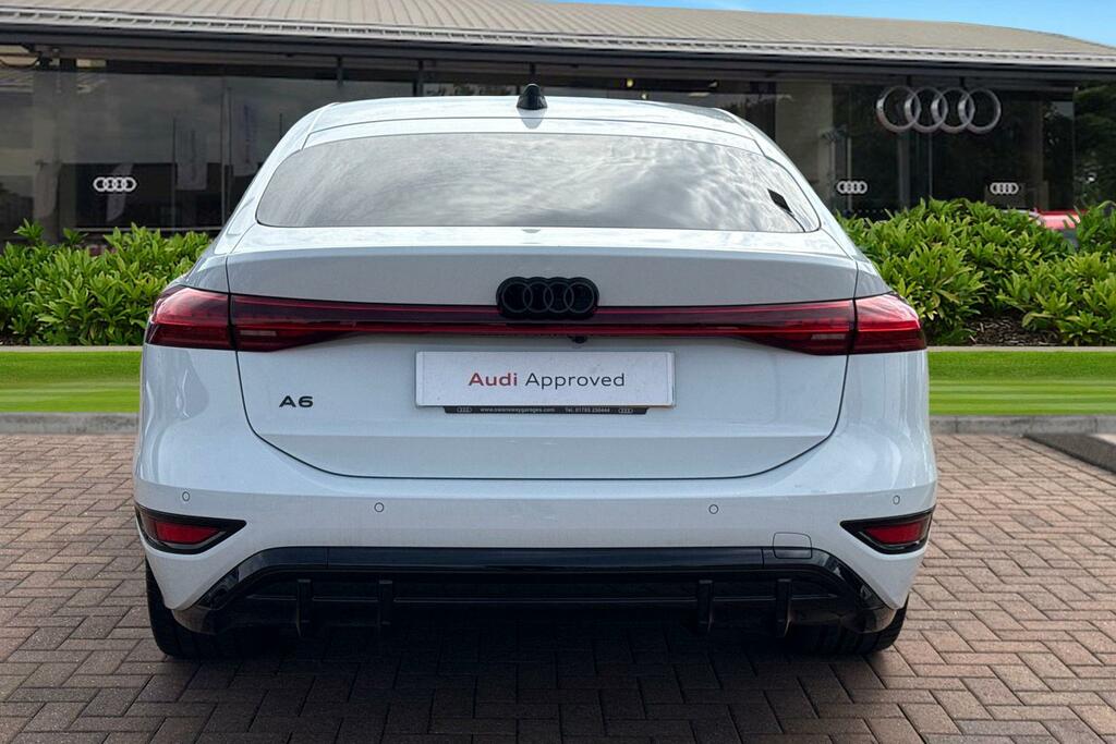Audi A6 E-tron Sportback Edition 1 E-tron Performance 270,00 Kw White #4