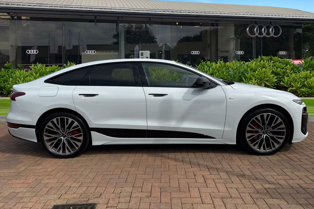 Audi A6 E-tron Sportback Edition 1 E-tron Performance 270,00 Kw White #3