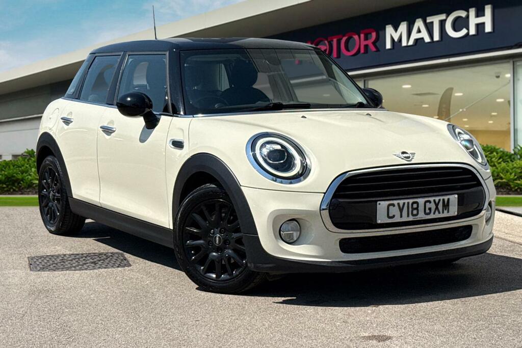 Mini Hatch 1.5 Cooper Euro 6 Ss White