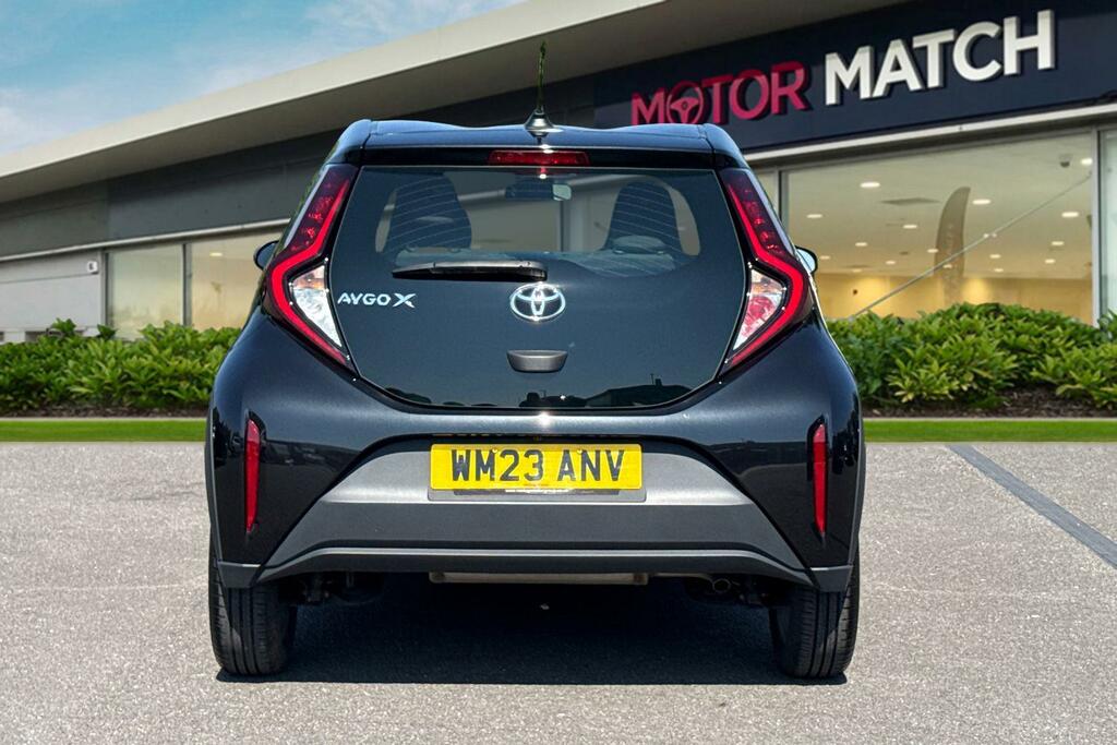 Toyota Aygo X 1.0 Vvt-i Pure Euro 6 Ss WM23ANV Black #4