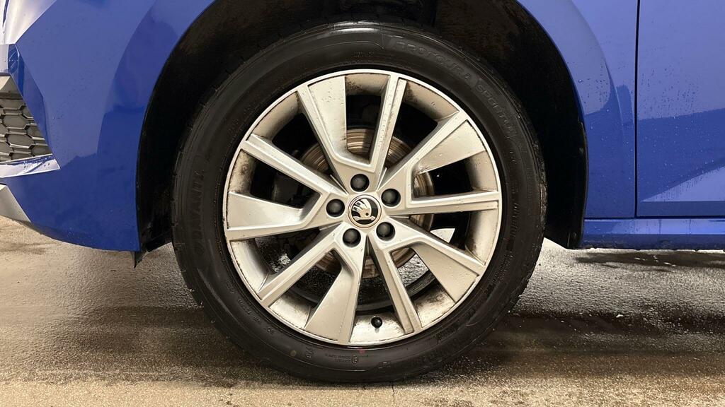 Skoda Kamiq 1.0 Tsi 110 Se Blue #5