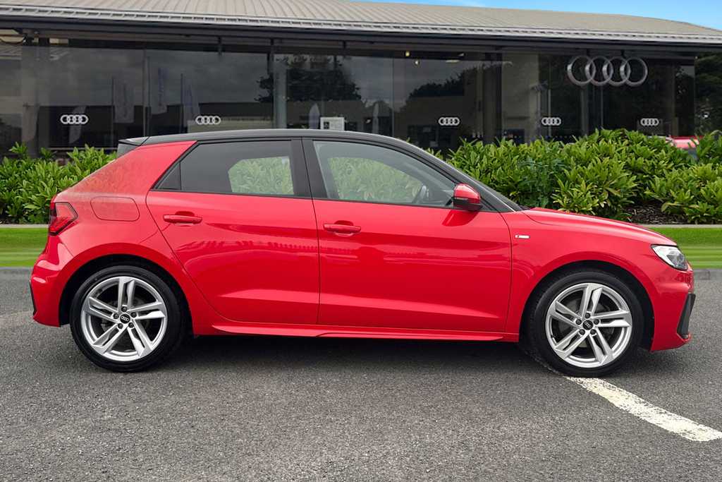 Audi A1 S Line 30 Tfsi 110 Ps 6-Speed Red #3