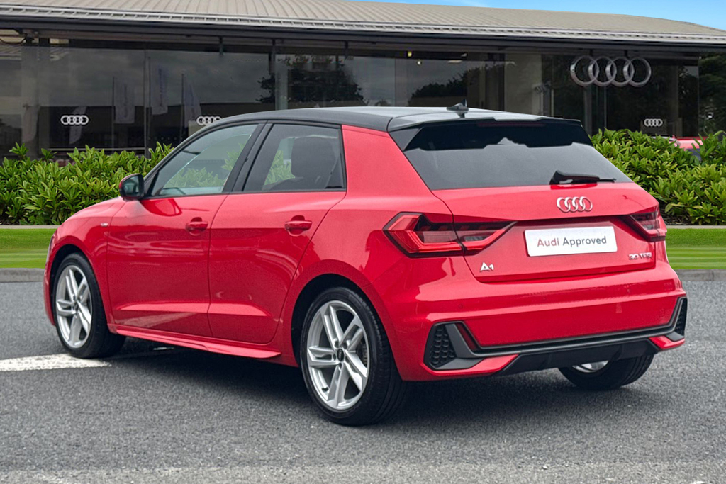 Audi A1 S Line 30 Tfsi 110 Ps 6-Speed Red #2