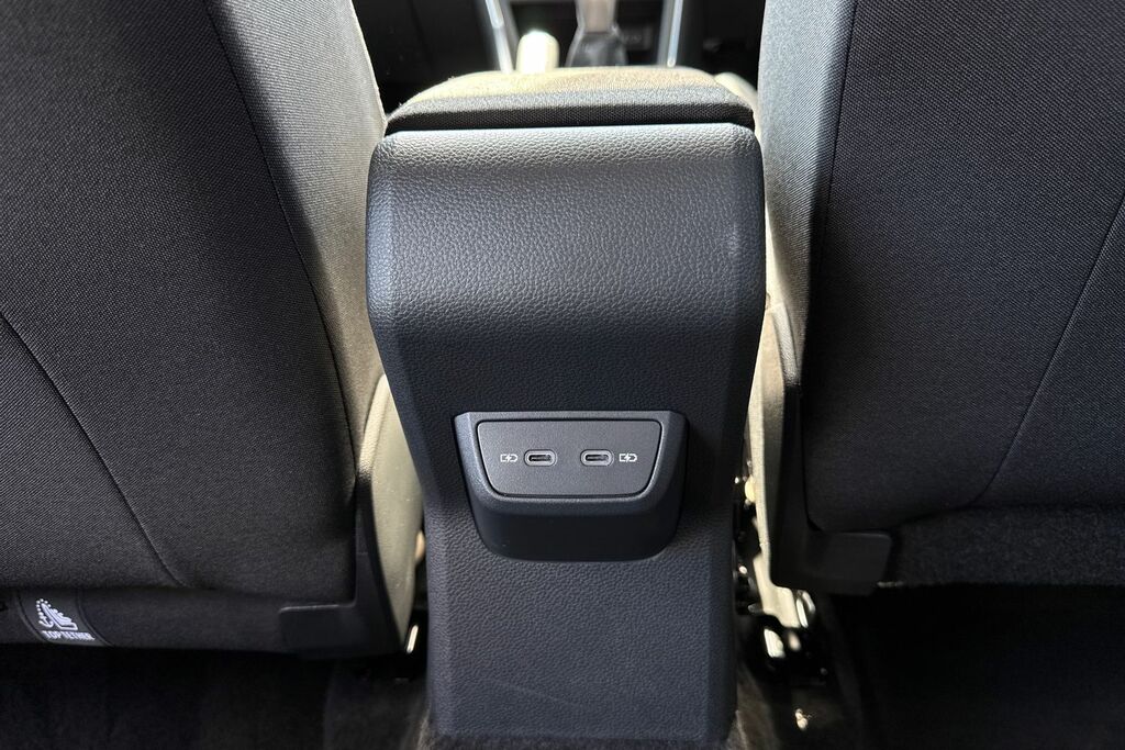 Volkswagen Taigo 1.0 Tsi R-line Suv Dsg White #32