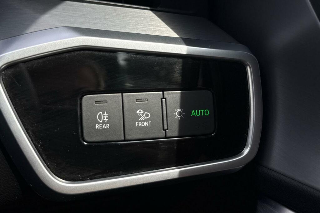 Audi A6 2.0 Tdi 40 Sport Estate S Tronic Euro 6 Black #36