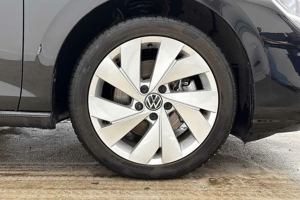 Volkswagen Golf 1.5 Tsi 204 Match Ehybrid Dsg Black #5