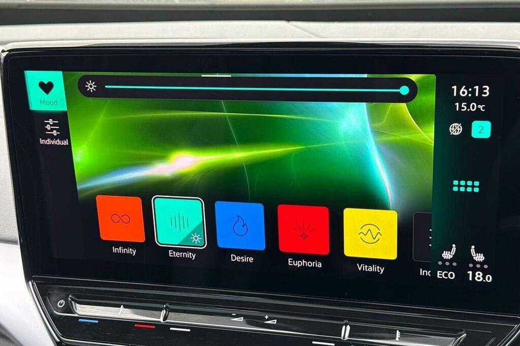 Volkswagen ID.5 128Kw Style Pro 77Kwh Heat Pump Blue #28
