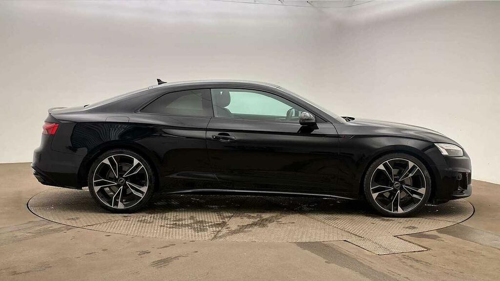 Audi A5 Coup- Black Edition 35 Tfsi 150 Ps S Tronic Black #4