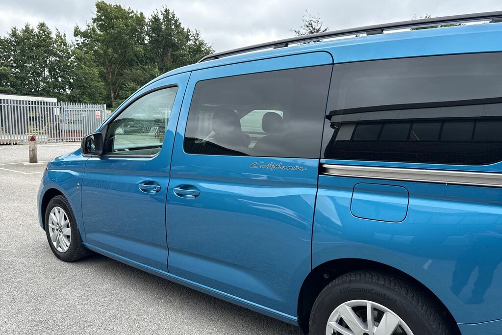 Volkswagen Caddy California Maxi C20 California Maxi 114 Ps 1.5 Tsi 7Sp Dsg Blue #36