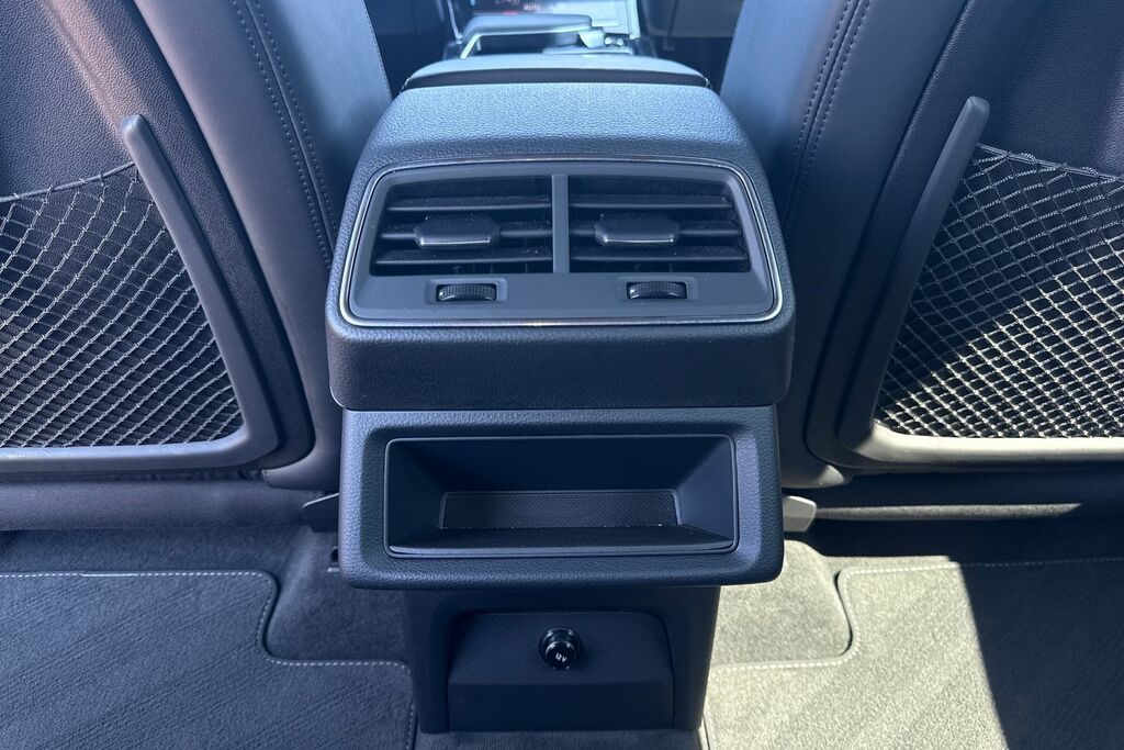 Audi Q8 e tron 250Kw 50 Quattro 95Kwh Black Edition Esta Grey #30