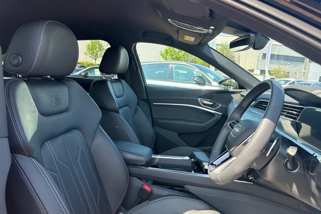 Audi Q8 e tron 250Kw 50 Quattro 95Kwh Black Edition Esta Grey #43
