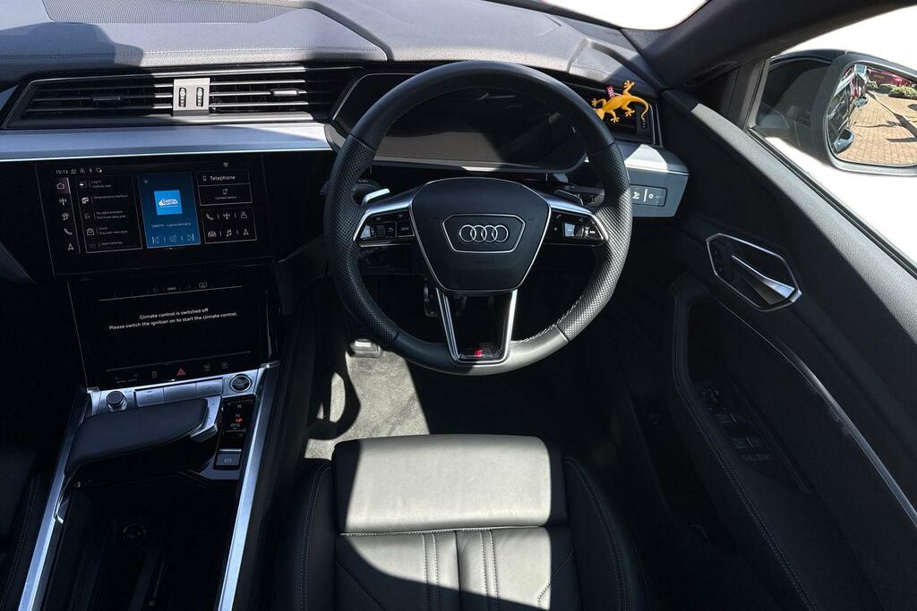 Audi Q8 e tron 250Kw 50 Quattro 95Kwh Black Edition Esta Grey #17