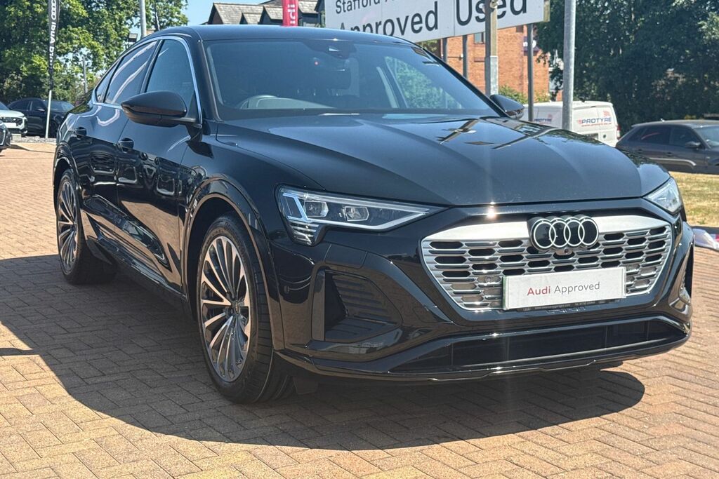 Audi Q8 e tron 250Kw 50 Quattro 95Kwh Black Edition Esta Grey #8