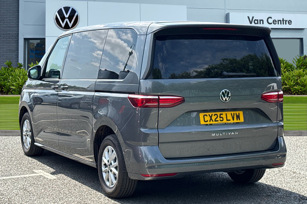 Volkswagen Multivan 2.0 Tdi Life Dsg Grey #2