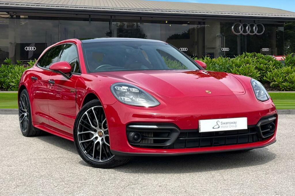 Porsche Panamera 2.9 V6 4S E-hybrid Pdk Red