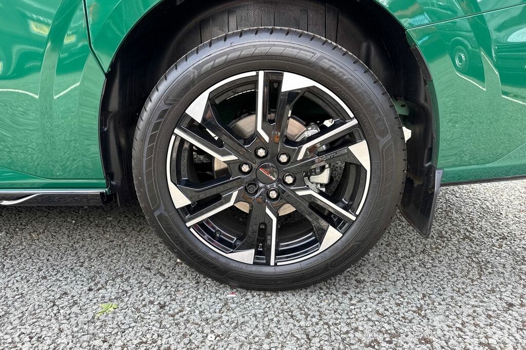 Volkswagen Transporter Sportline 2.0 Tdi T32 Sportline Green #10