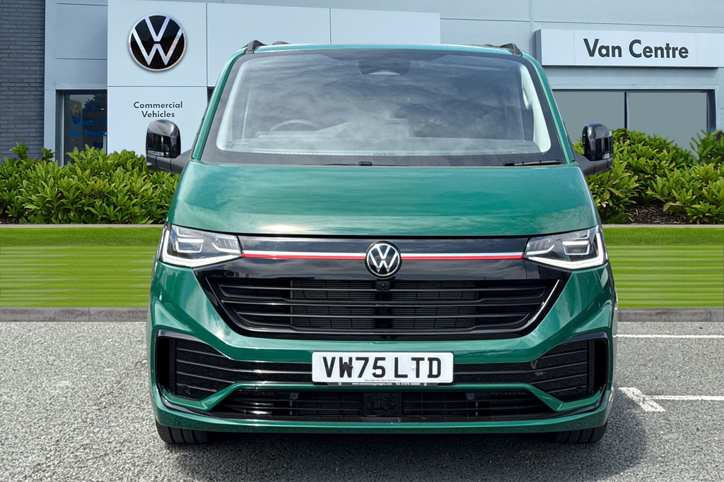 Volkswagen Transporter Sportline 2.0 Tdi 170 Sportline 75 Kombi Van  #5