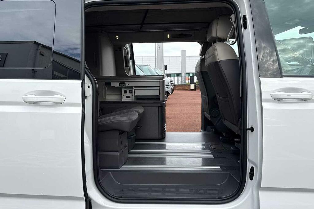 Volkswagen California Coast 204 Ps 2.0 Tsi Dsg Black #38