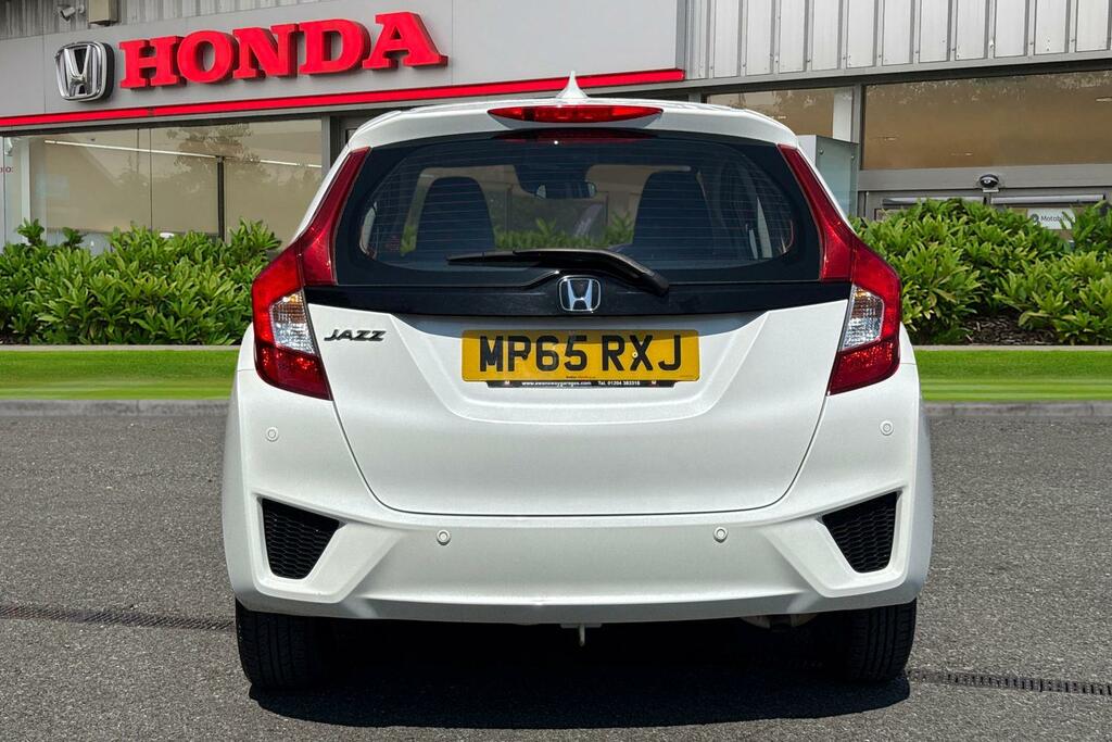 Honda Jazz 1.3 I-vtec Se Cvt Euro 6 Ss White #5