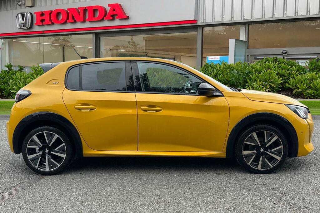 Peugeot 208 1.2 Puretech 130 Gt Eat8 Yellow #5