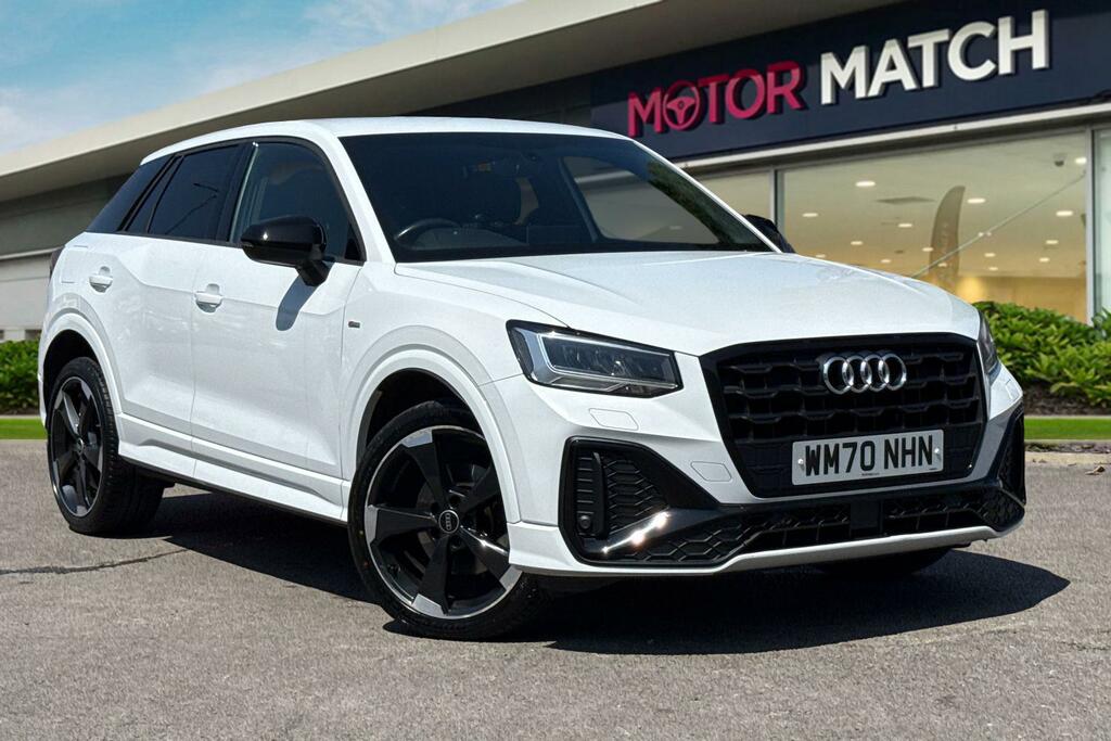 Audi Q2 1.5 Tfsi Cod 35 Black Edition Euro 6 Ss White