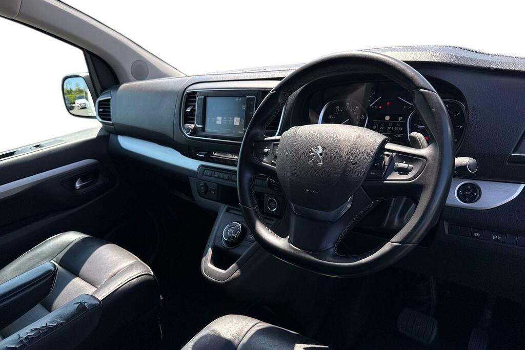 Peugeot Traveller 2020 Peugeot Traveller 1.5 Bluehdi Ss Active Grey #13