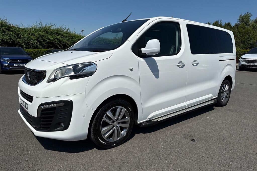Peugeot Traveller 2020 Peugeot Traveller 1.5 Bluehdi Ss Active Grey #32