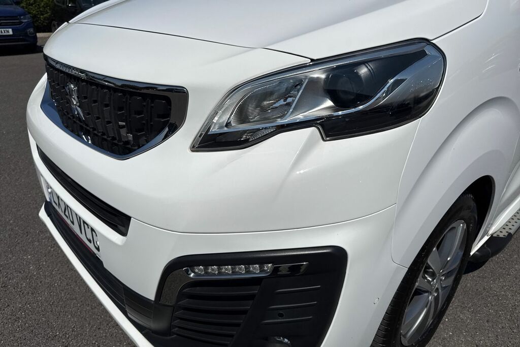 Peugeot Traveller 2020 Peugeot Traveller 1.5 Bluehdi Ss Active Grey #31