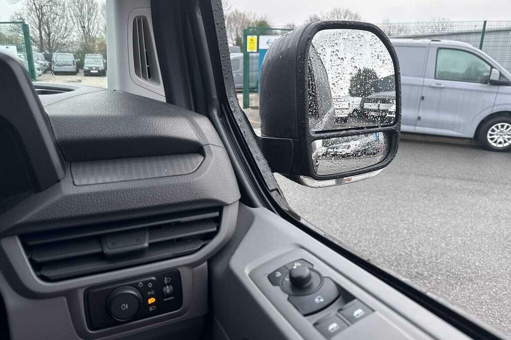 Volkswagen Transporter 2.0 Tdi T28 Commerce Pro Fwd Swb Euro 6 Ss Grey #17
