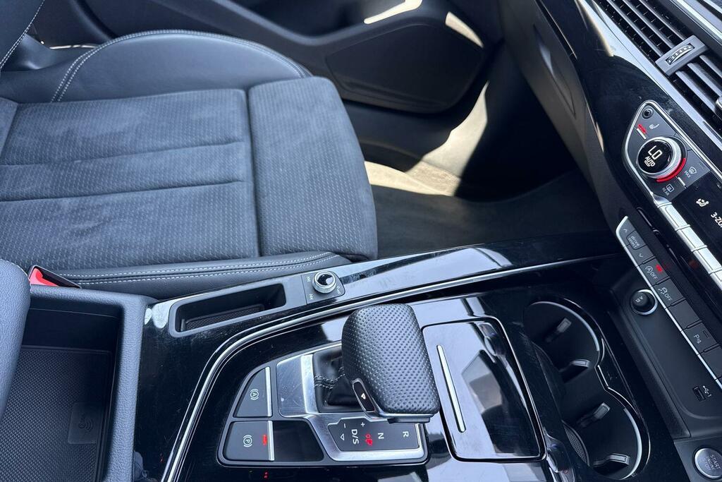 Audi A4 2.0 Tfsi 40 S Line Estate S Tronic Euro Black #19