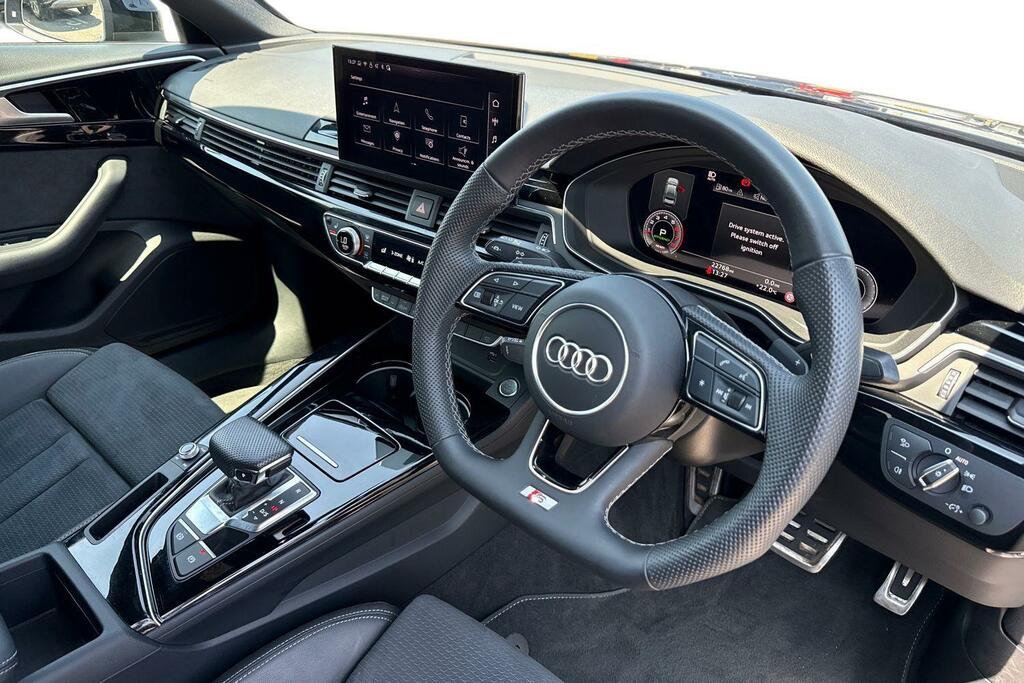 Audi A4 2.0 Tfsi 40 S Line Estate S Tronic Euro Black #7