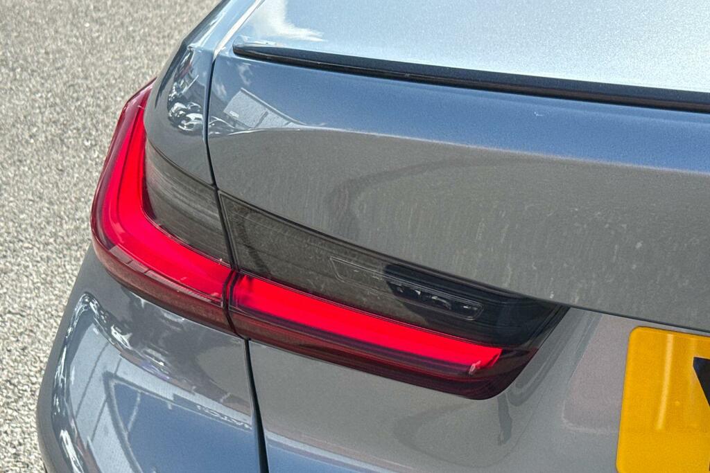 BMW 3 Series 2.0 330E 12Kwh M Sport Saloon Plug-in H #34