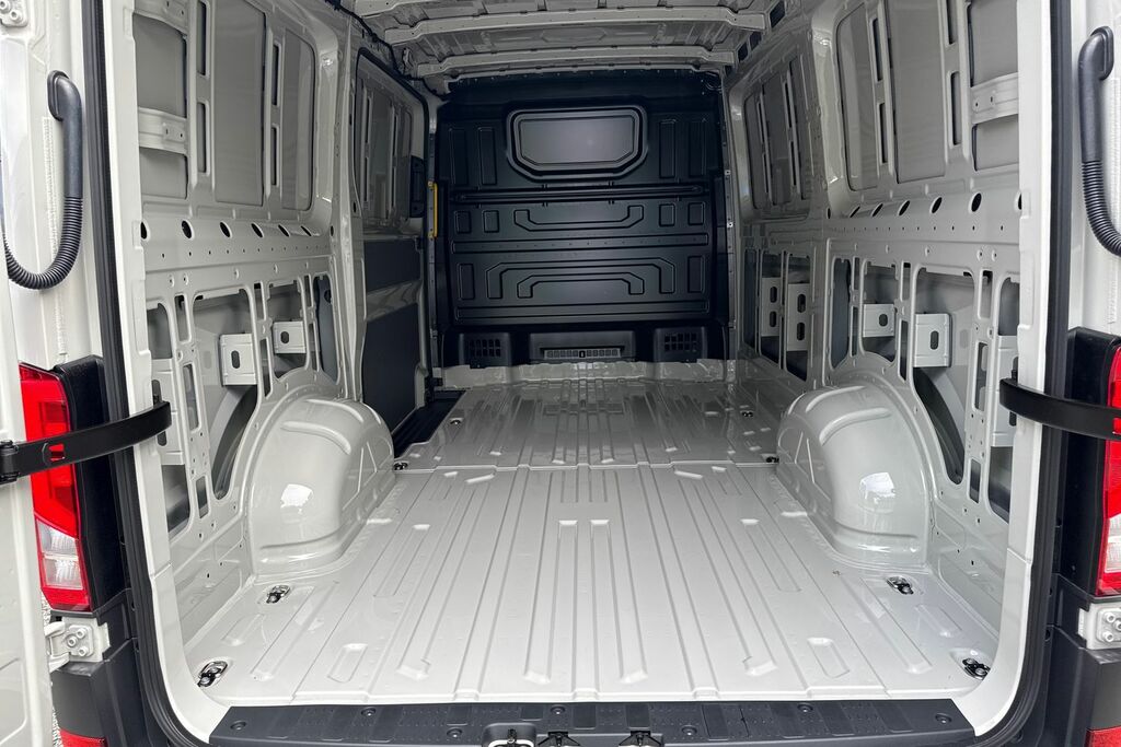 Volkswagen Crafter 2.0 Tdi Cr30 Commerce Panel Van Grey #6