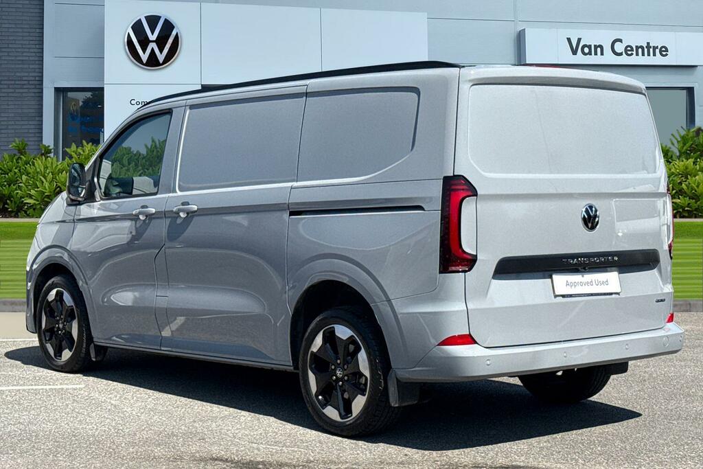Volkswagen Transporter 2.0 Tdi 150 Commerce Pro Van 4Motion Grey #2