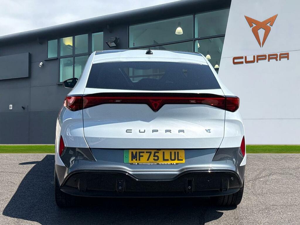 Cupra Tavascan 250Kw Vz2 77Kwh Awd Pack Heat P White #4