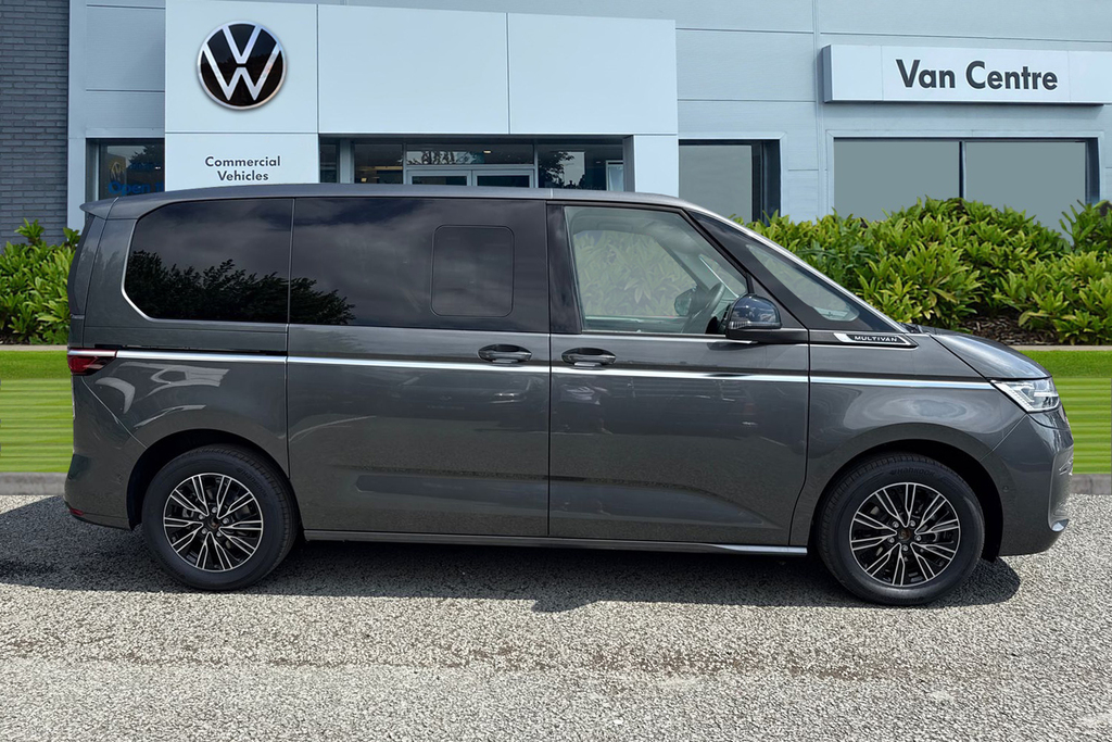 Volkswagen Multivan 2.0 Tdi Style Mpv Dsg Euro 6 Ss 150 Grey #3