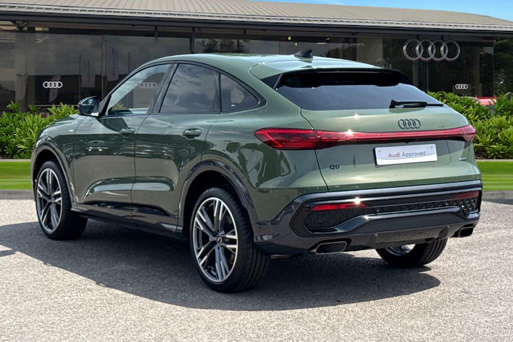 Audi Q5 2.0 Tfsi Black Edition Sportback S Tronic Quattro #2