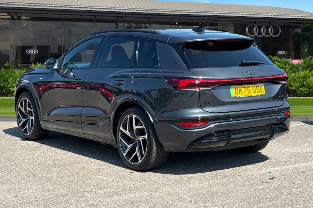 Audi Q6 E-Tron Q6 Suv Edition 1 E-tron Quattro 285,00 Kw Grey #2