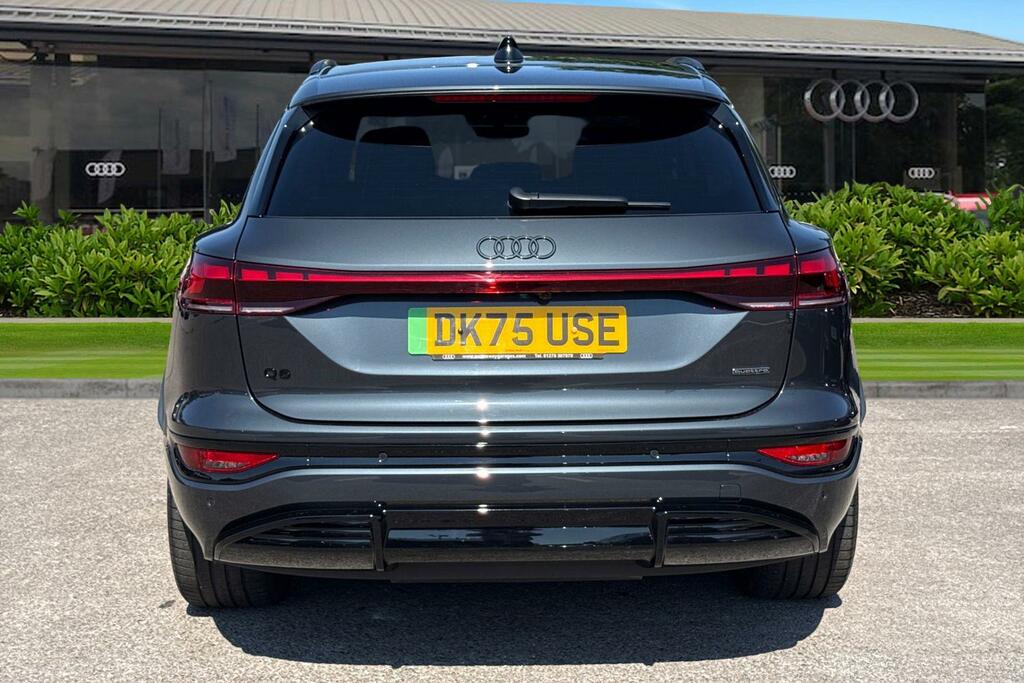 Audi Q6 E-Tron Q6 Suv Edition 1 E-tron Quattro 285,00 Kw Grey #4
