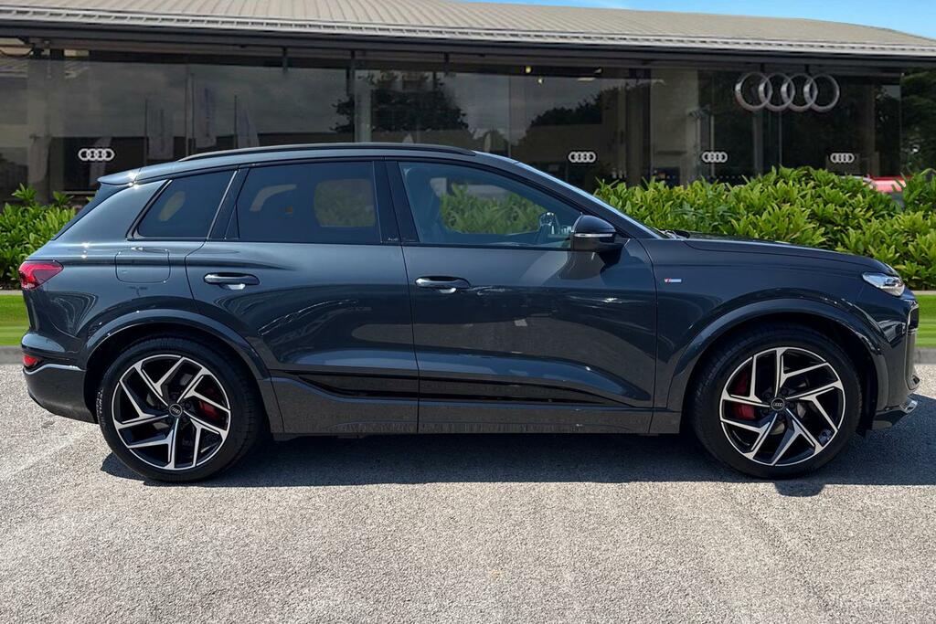 Audi Q6 E-Tron Q6 Suv Edition 1 E-tron Quattro 285,00 Kw Grey #3