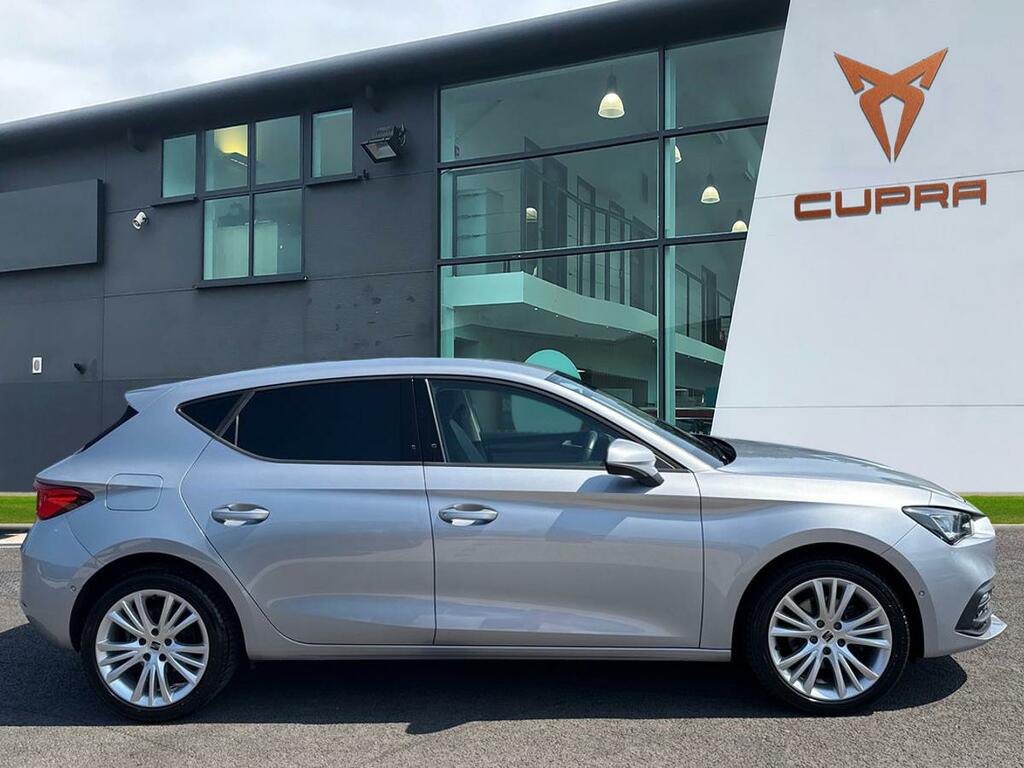 Seat Leon 1.5 Tsi Evo Se Dynamic YC71VUN Silver #3