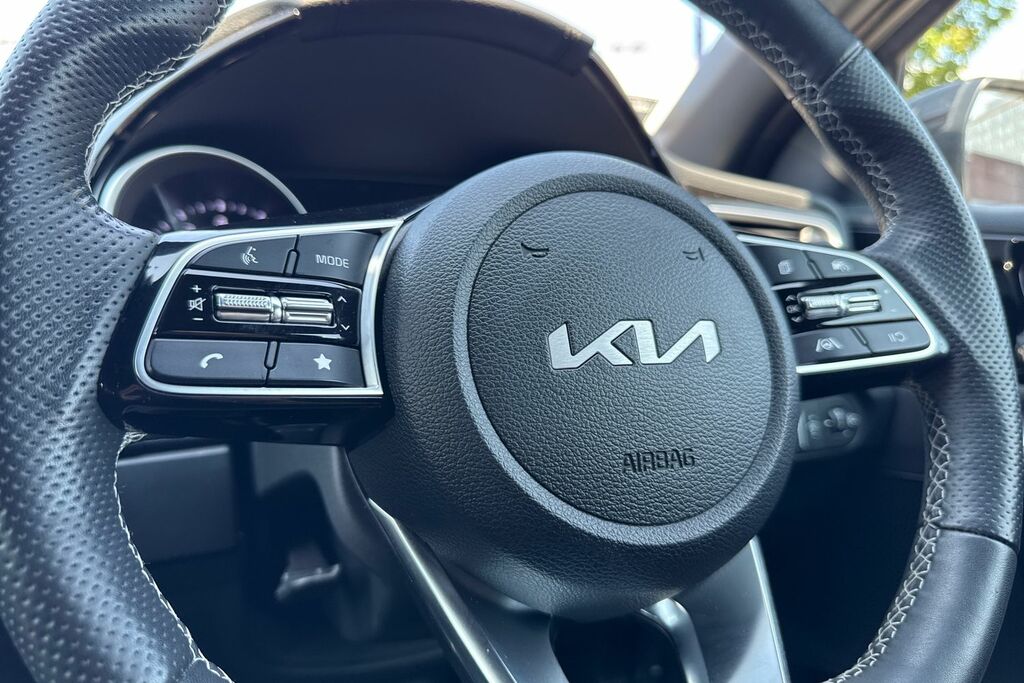 Kia Proceed Gt-line Red #38