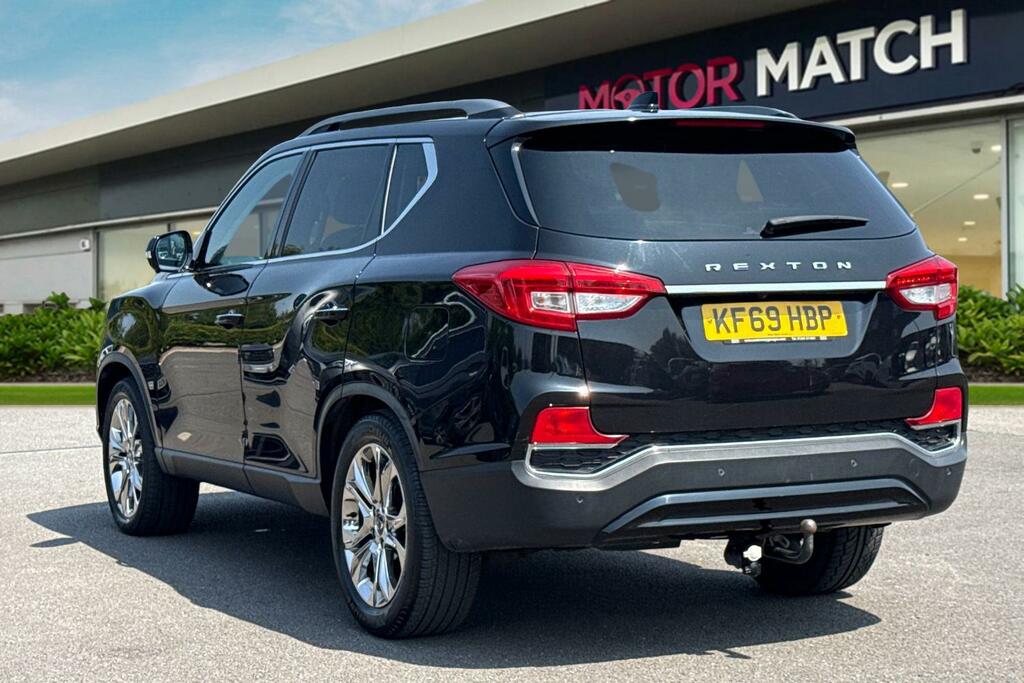 SsangYong Rexton 2.2D Ultimate T-tronic 4Wd Euro 6 Black #2