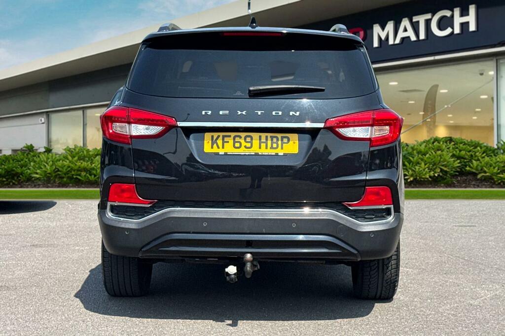 SsangYong Rexton 2.2D Ultimate T-tronic 4Wd Euro 6 Black #4