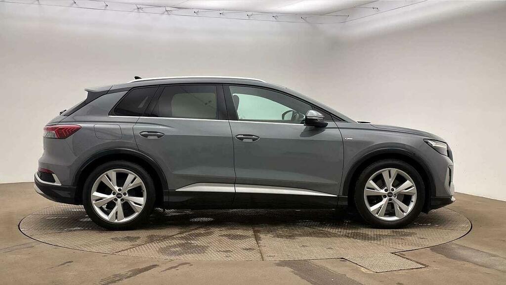 Audi Q4 E Tron Q4 S Line 35 E-tron 125,00 Kw WO72FGX Grey #4